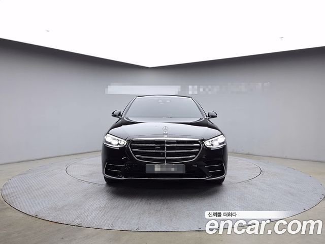 Mercedes-Benz S-Class 2022 — photo 3