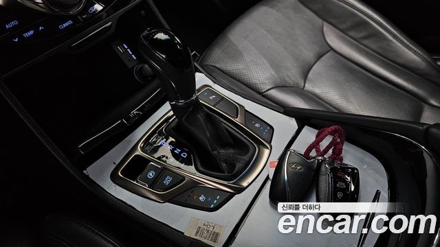Hyundai Grandeur 2012 — photo 9