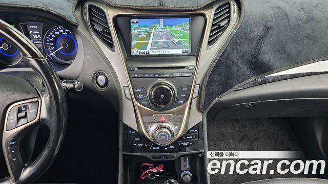 Hyundai Grandeur 2012 — photo 20