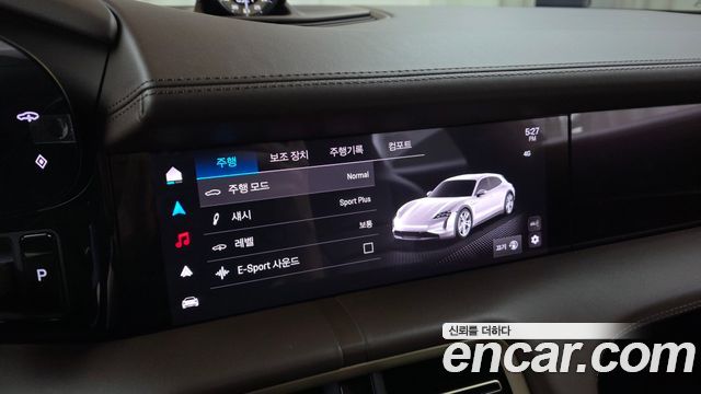 Porsche Taycan 2025 — photo 22