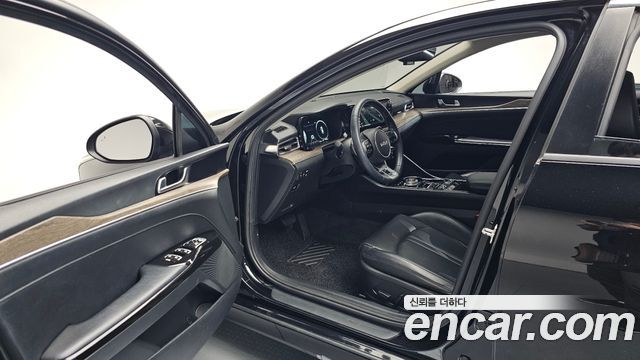 Kia K5 2022 — photo 13