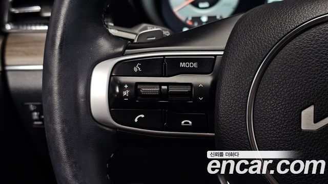 Kia K5 2022 — photo 20