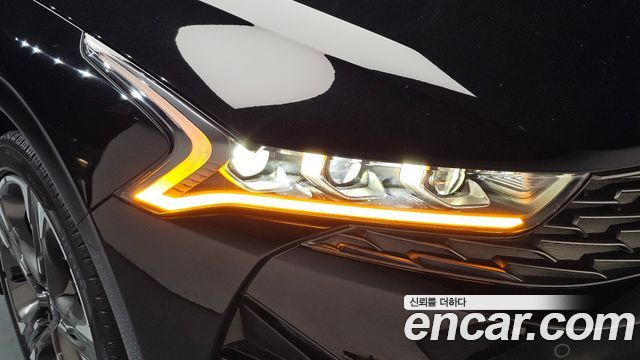 Kia K5 2022 — photo 8