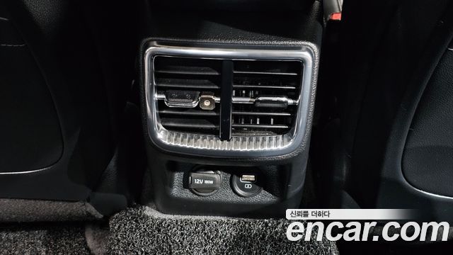 Kia K5 2022 — photo 29
