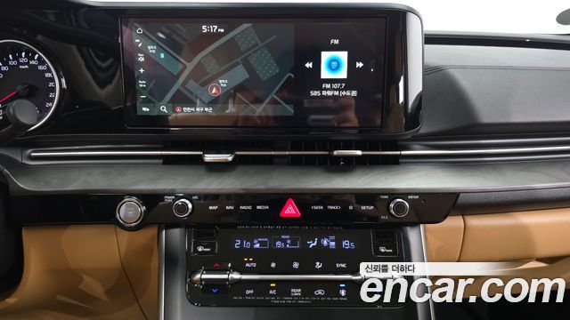 Kia Canival 2021 — photo 20