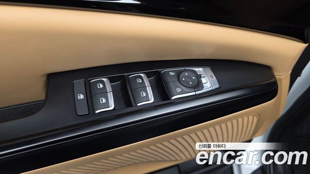 Kia Canival 2021 — photo 30