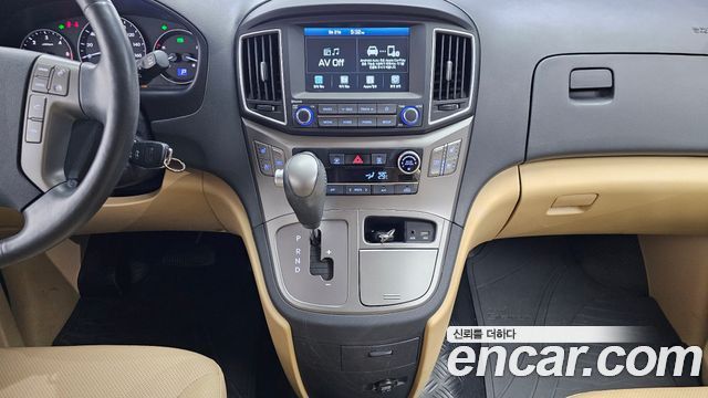 Hyundai Starex 2020 — photo 22