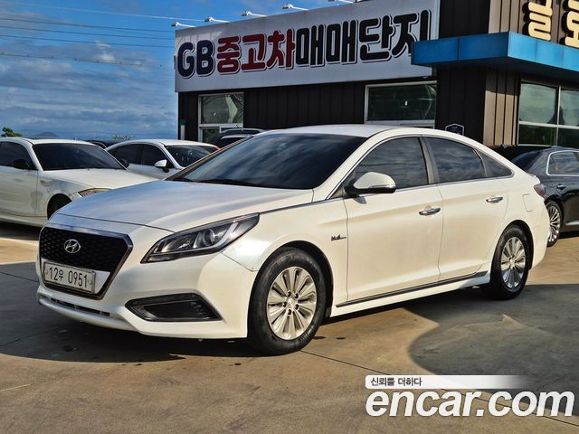 Hyundai Sonata 2016 — photo 1