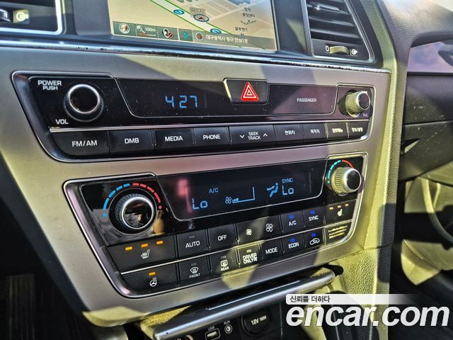 Hyundai Sonata 2016 — photo 15