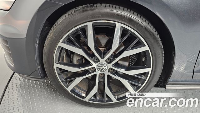 Volkswagen Golf 2016 — photo 5