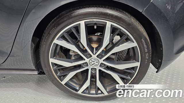 Volkswagen Golf 2016 — photo 7