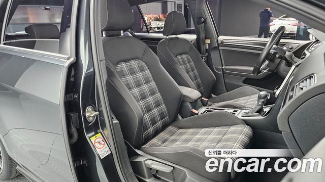 Volkswagen Golf 2016 — photo 16