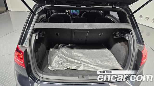 Volkswagen Golf 2016 — photo 31