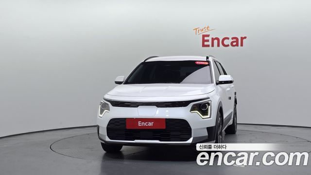 Kia Niro 2023 — photo 3