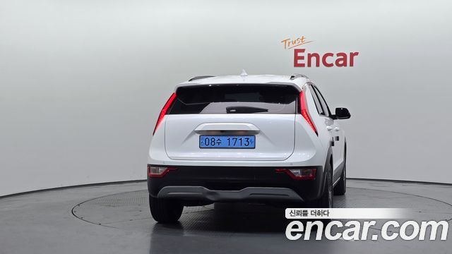 Kia Niro 2023 — photo 4