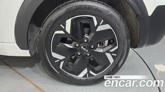 Kia Niro 2023 — photo 7