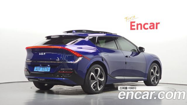 Kia EV6 2022 — photo 2