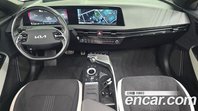 Kia EV6 2022 — photo 10
