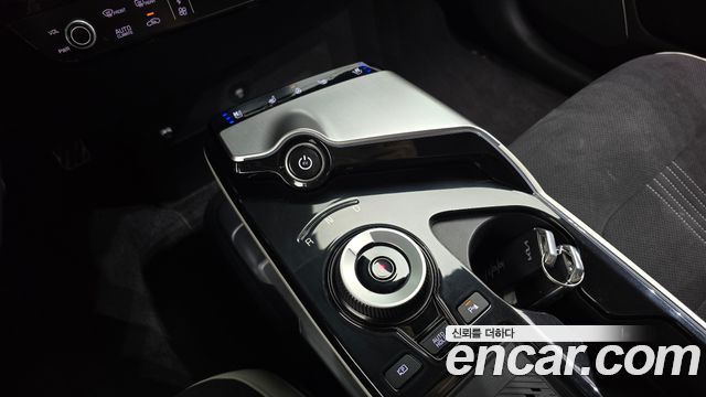 Kia EV6 2022 — photo 12