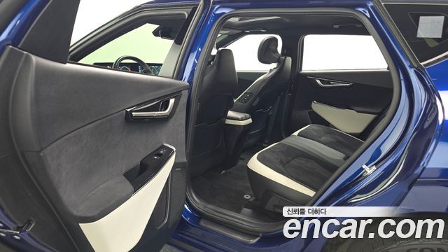 Kia EV6 2022 — photo 18