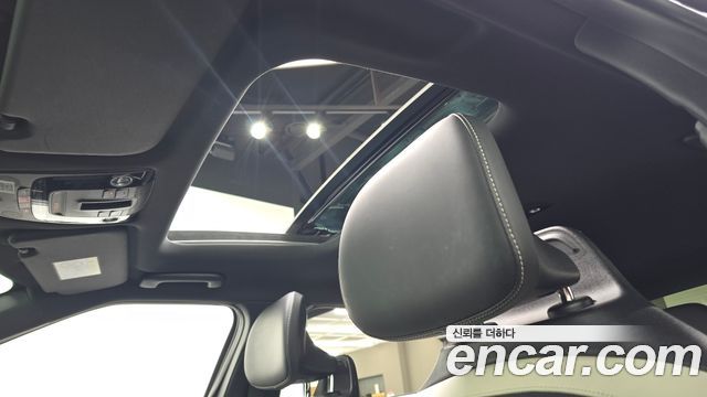 Kia EV6 2022 — photo 24