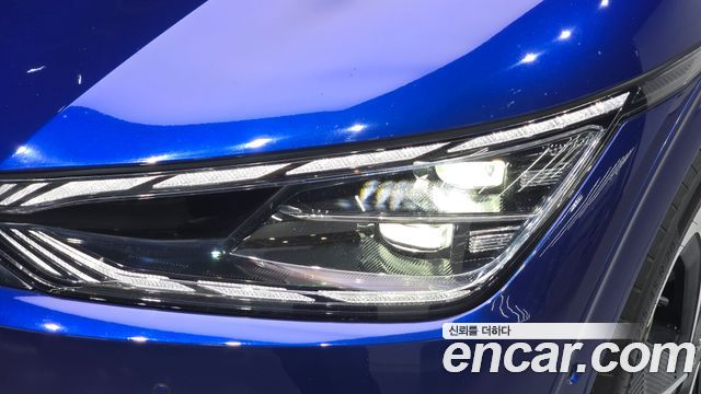 Kia EV6 2022 — photo 8