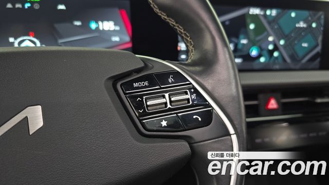 Kia EV6 2022 — photo 27