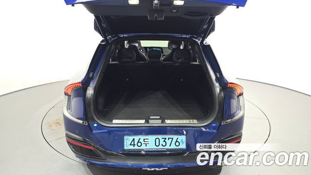 Kia EV6 2022 — photo 35