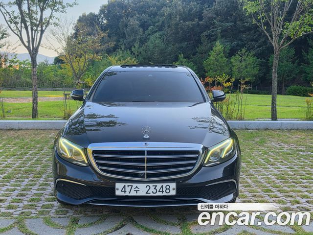 Mercedes-Benz E-Class 2018 — photo 1