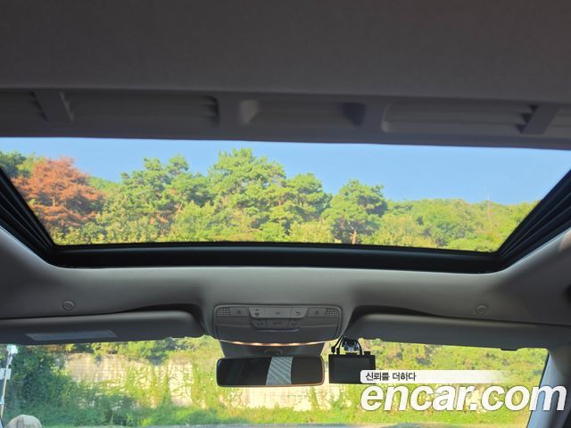 Mercedes-Benz E-Class 2018 — photo 8