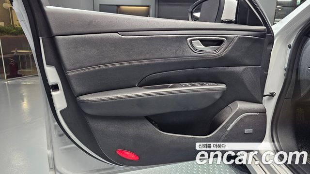 Renault Korea SM6 2021 — photo 14