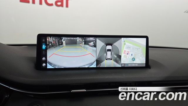 Genesis GV70 2022 — photo 21