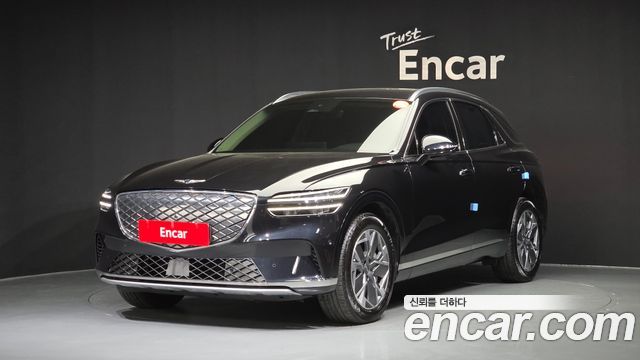 Genesis GV70 2022 — photo 1