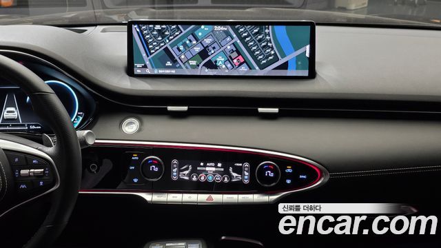 Genesis GV70 2022 — photo 34