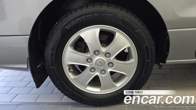 Hyundai Starex 2019 — photo 5