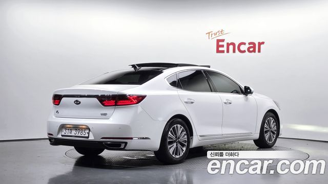 Kia K7 2018 — photo 2