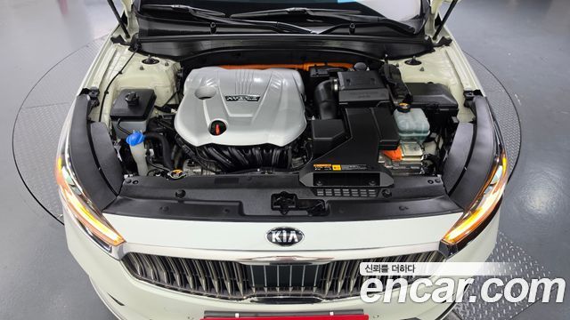 Kia K7 2018 — photo 6