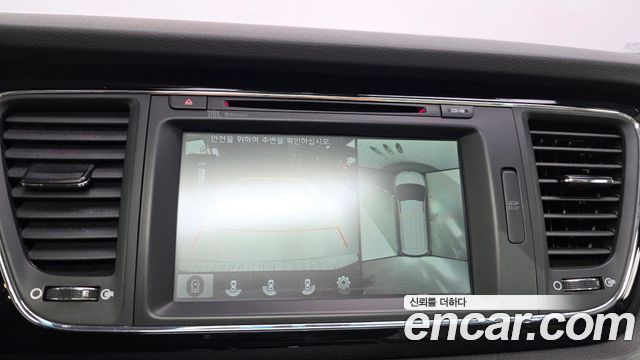 Kia Canival 2018 — photo 31