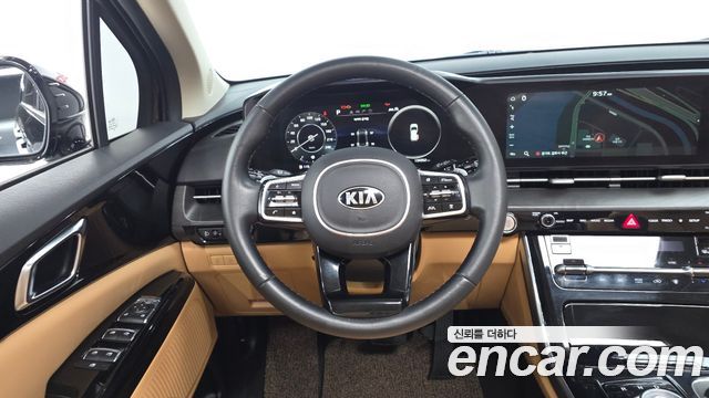 Kia Canival 2021 — photo 12