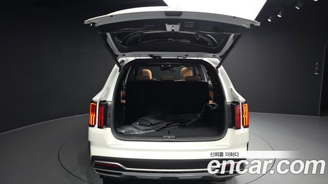 Kia Sorento 2023 — photo 26