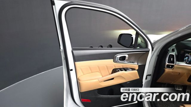Kia Sorento 2023 — photo 14