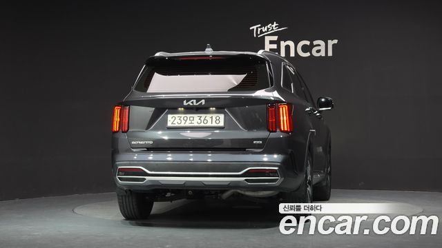 Kia Sorento 2023 — photo 4
