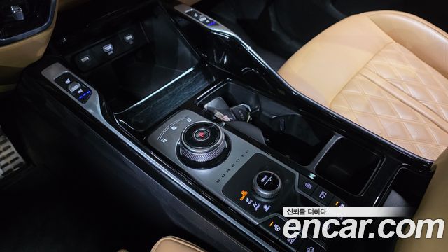 Kia Sorento 2023 — photo 12
