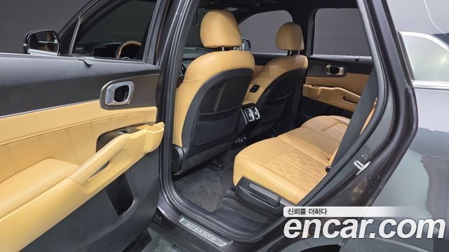 Kia Sorento 2023 — photo 18