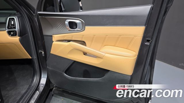 Kia Sorento 2023 — photo 14
