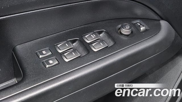 KG Mobility Rexton 2021 — photo 28
