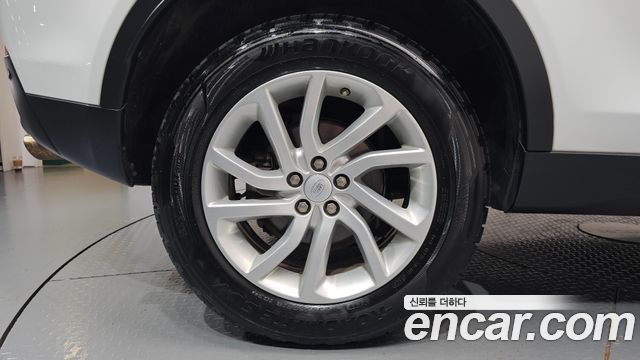 Land Rover Discovery Sport 2018 — photo 7