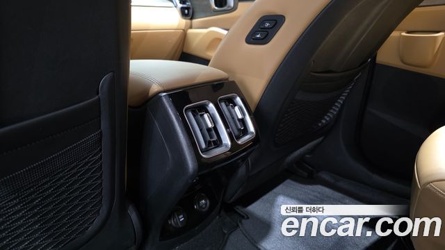 Kia Sorento 2022 — photo 33