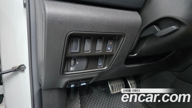 Renault Korea QM6 2025 — photo 17