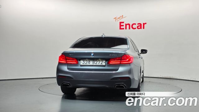 BMW 5-Series 2018 — photo 4